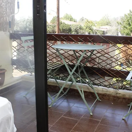 Guest house To Rent In Front The Lovely Sea Fully Equipped
