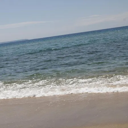 To Rent In Front The Lovely Sea Fully Equipped Guest house Nea Plagia