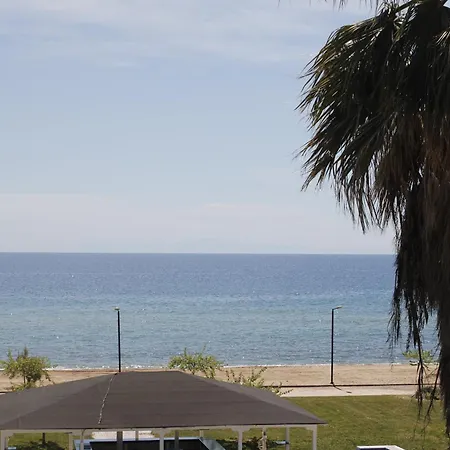 To Rent In Front The Lovely Sea Fully Equipped *