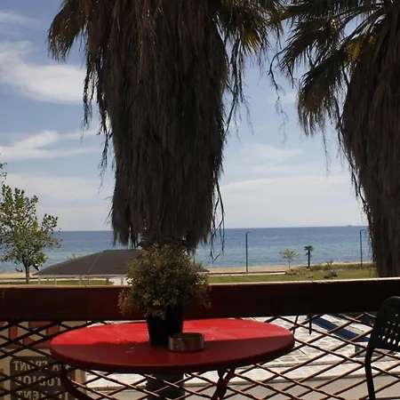 Guest house To Rent In Front The Lovely Sea Fully Equipped Nea Plagia