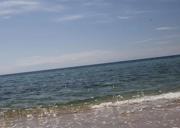 Studioareticom To Rent In Front The Lovely Sea Fully Equipped Plagiastudioseu * Неа-Плайя