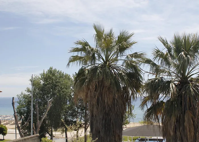 Гостевой дом Studioareticom To Rent In Front The Lovely Sea Fully Equipped Plagiastudioseu