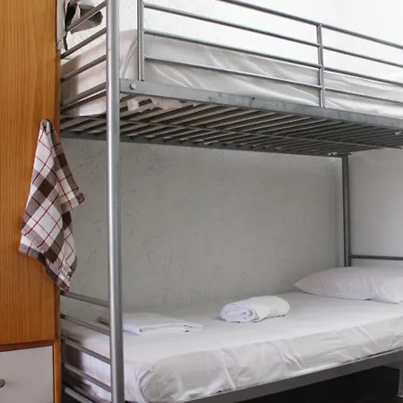 To Rent In Front The Lovely Sea Fully Equipped Pensjonat *
