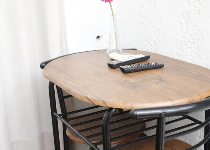 Studioareticom To Rent In Front The Lovely Sea Fully Equipped Plagiastudioseu Pensión *