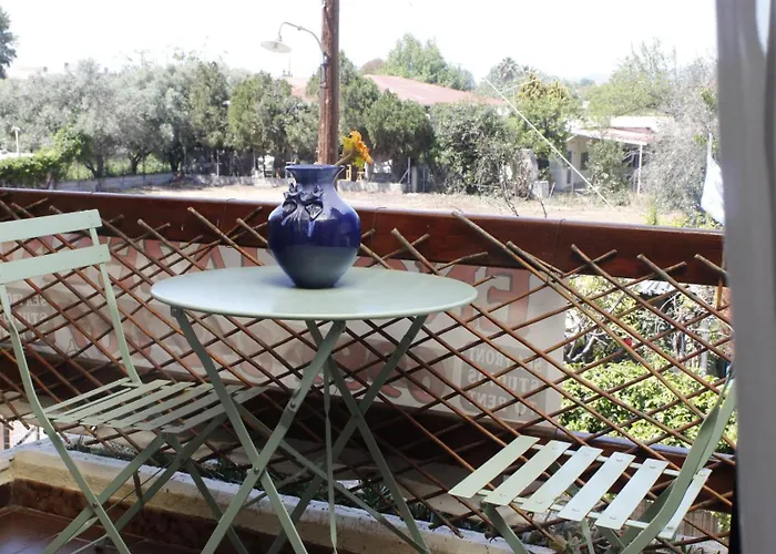 Studioareticom To Rent In Front The Lovely Sea Fully Equipped Plagiastudioseu Pensión *