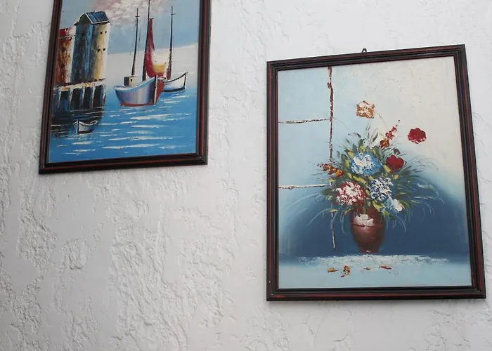 Pensión Studioareticom To Rent In Front The Lovely Sea Fully Equipped Plagiastudioseu