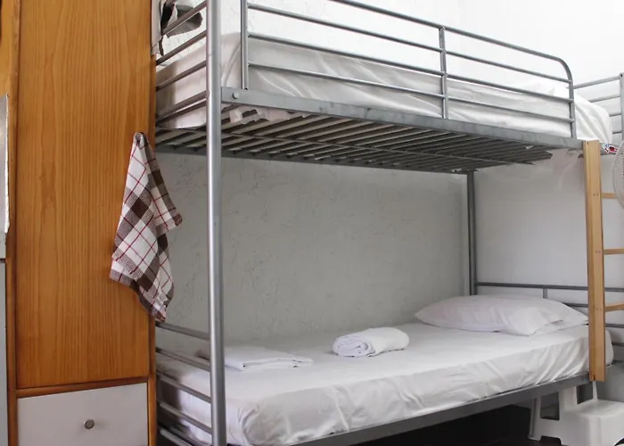 Studioareticom To Rent In Front The Lovely Sea Fully Equipped Plagiastudioseu Pensión *